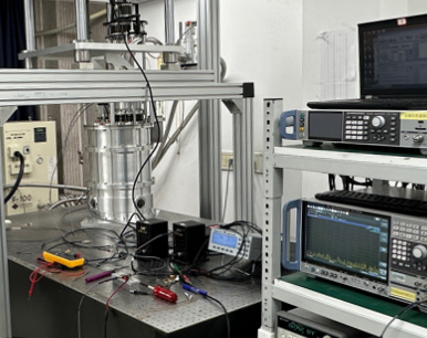 大制冷量低震動低溫系統(tǒng)安裝成功